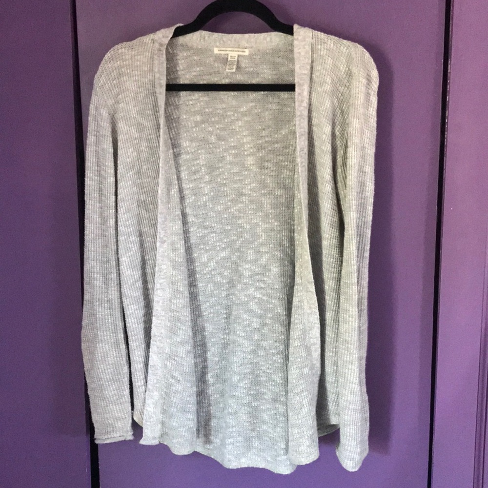 American Eagle flowey cardigan